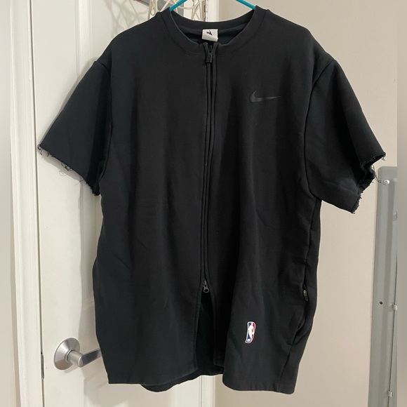 Nike x Fear of God x NBA - Picture 3 of 8